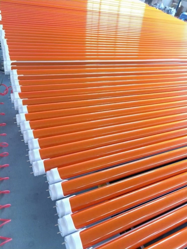 Anti yellow cover 120cm T8 LEDs lights Anti yellow cover 120cm T8 LEDs lights