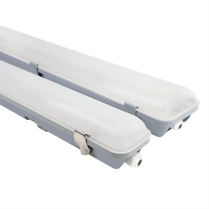 IP65 Waterproof PC Housing LED Tri-proof Light