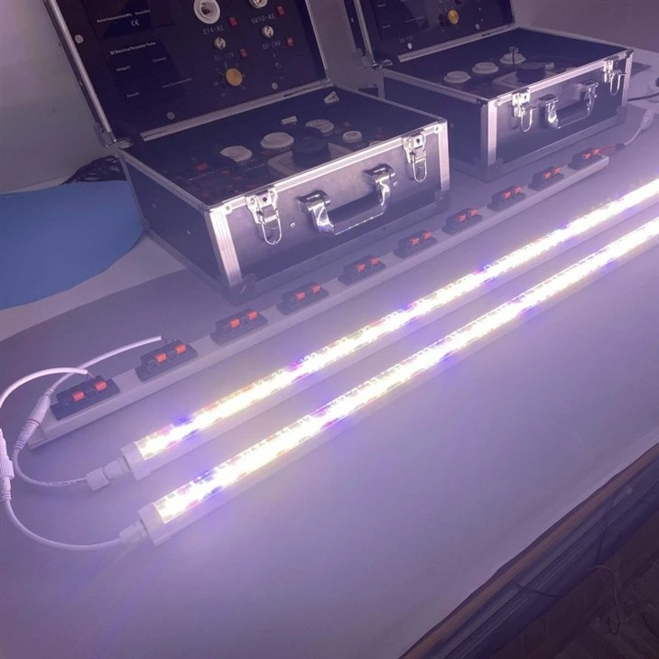 IP65 Waterproof Plant Led Growth Light suppliers