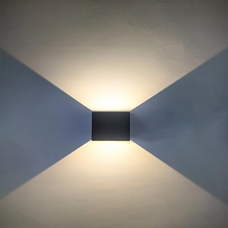 Motion Sensor Dimmable Aluminum LED Wall Lamp factory