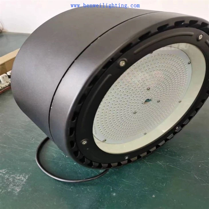 photochemical catalysis led lamp
