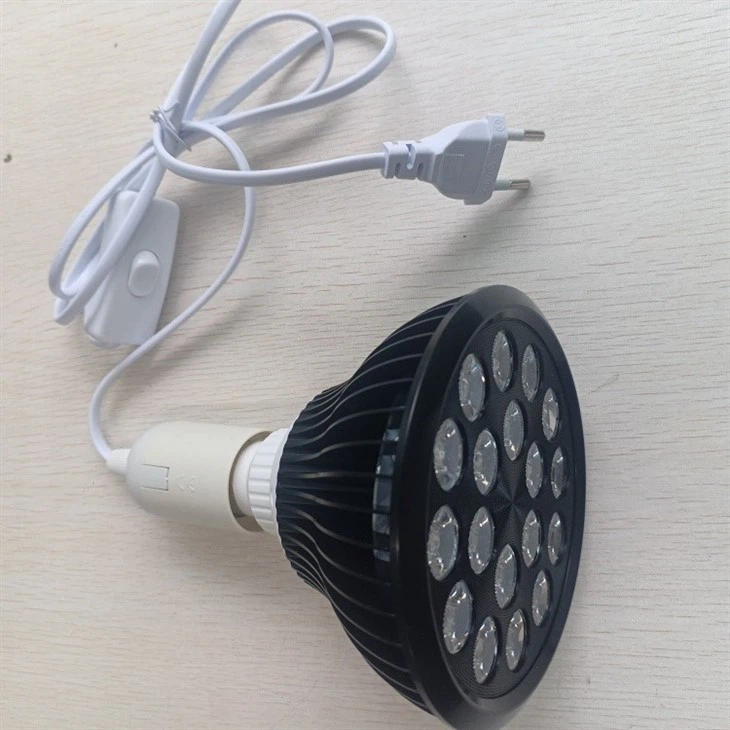 590nm Yellow LED Therapy Light best