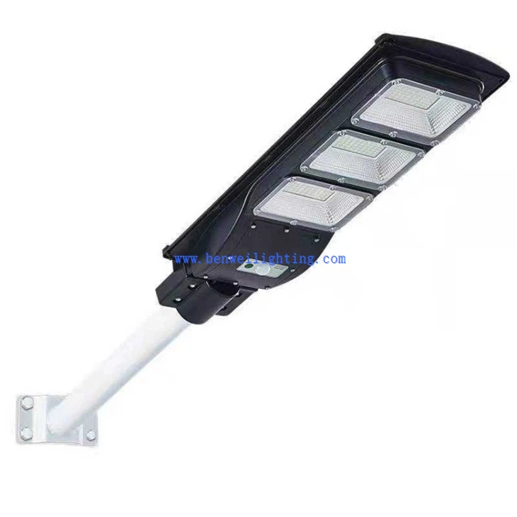 solar street light with sensor